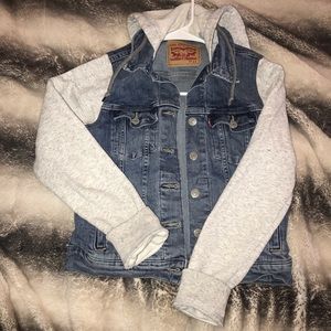 Levi’s hooded jean jacket